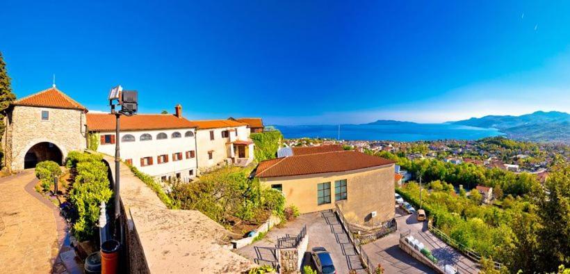 Seaview Apartment „Megan“ With Sunny Terrace Kastav Extérieur photo